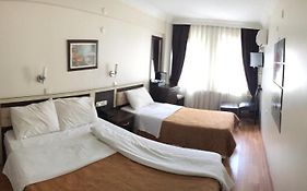 Hotel Grand Mark